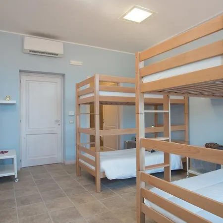 Fattoria Didattica La Collina Incantata 나르니